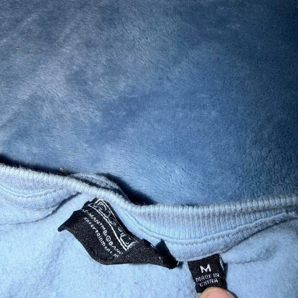 Pac Man blue sweatshirt Size m